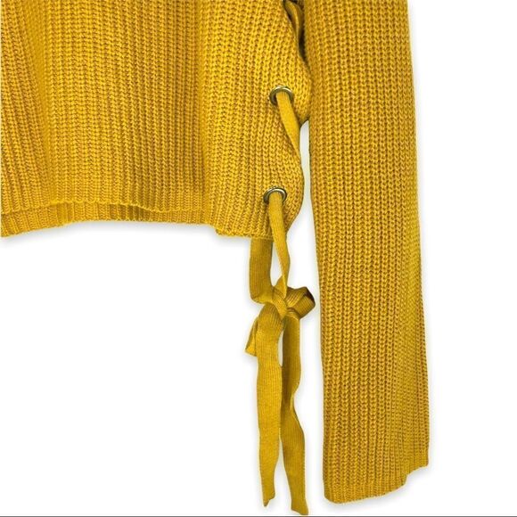 Moon & Madison Ribbed Side Tie Round Neck Mustard Sweater - Picture 5 of 8
